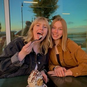 Meet your Posher, Samantha